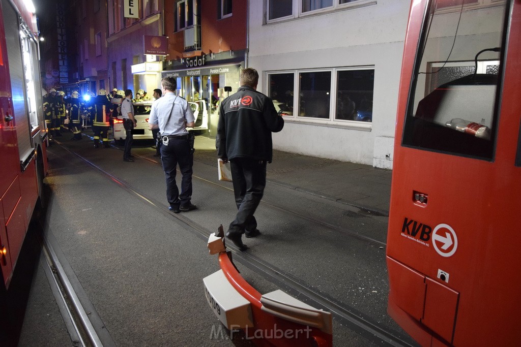 VU Pkw Strab PKlemm Koeln Altstadt Jahnstr P013.JPG - Miklos Laubert